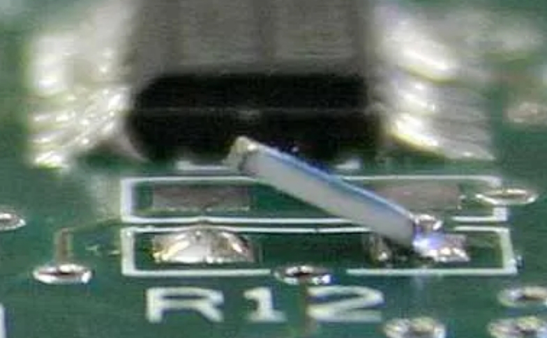 Latest company blogs about In PCB design, can vias be punched on pads? You will understand after reading this!